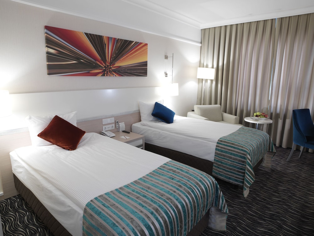 Ramada Encore by Wyndham Konya Karatay 26/60
