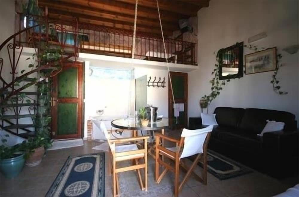 Ifigenia Luxury Suites 31/50
