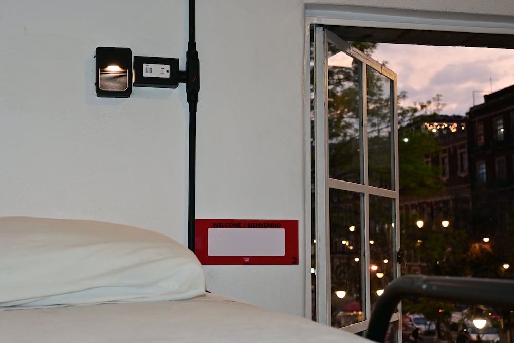 Hostel Mundo Joven Catedral 30/50