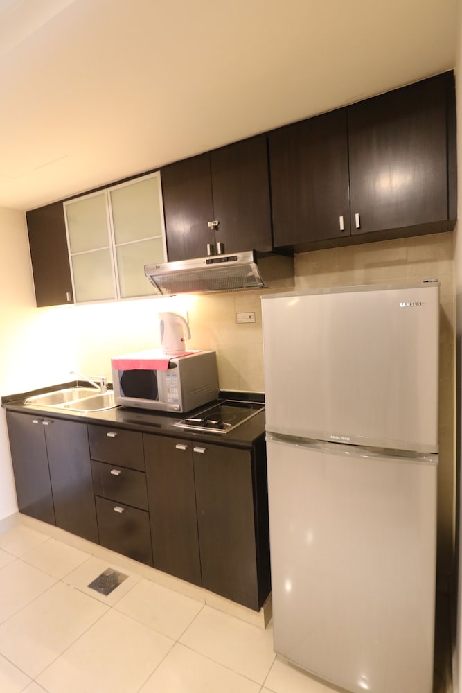 Resort Suites At Bandar Sunway 11/68
