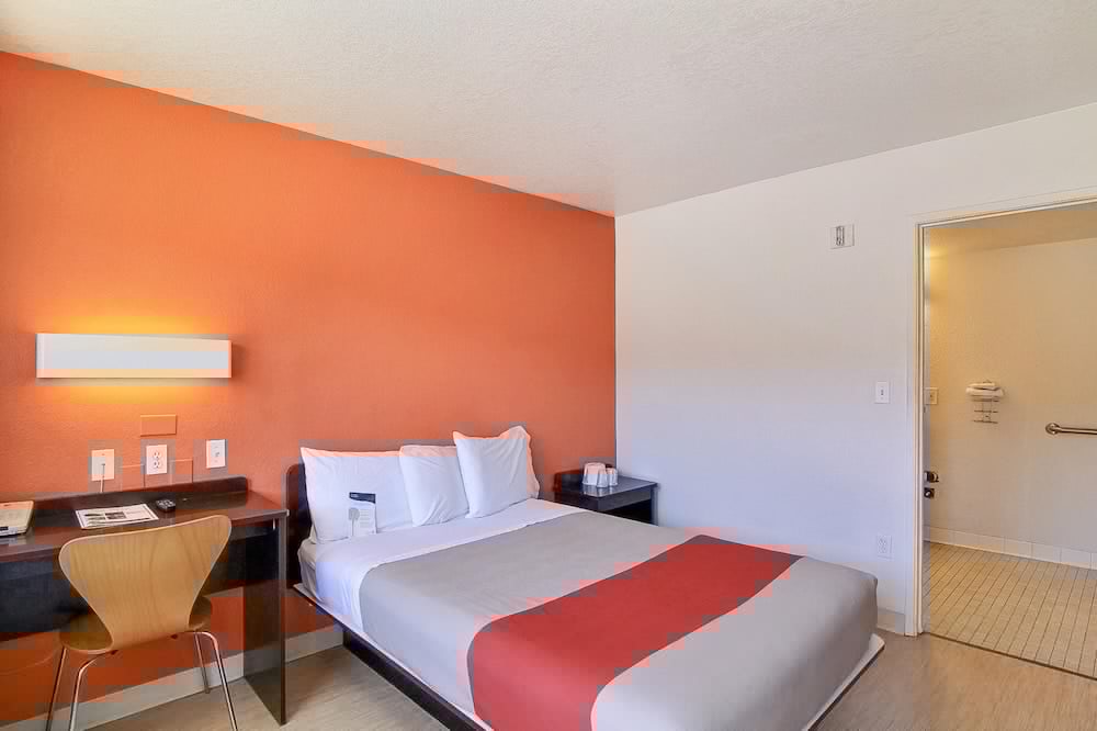 Motel6 Goleta, CA - Santa Barbara 33/57