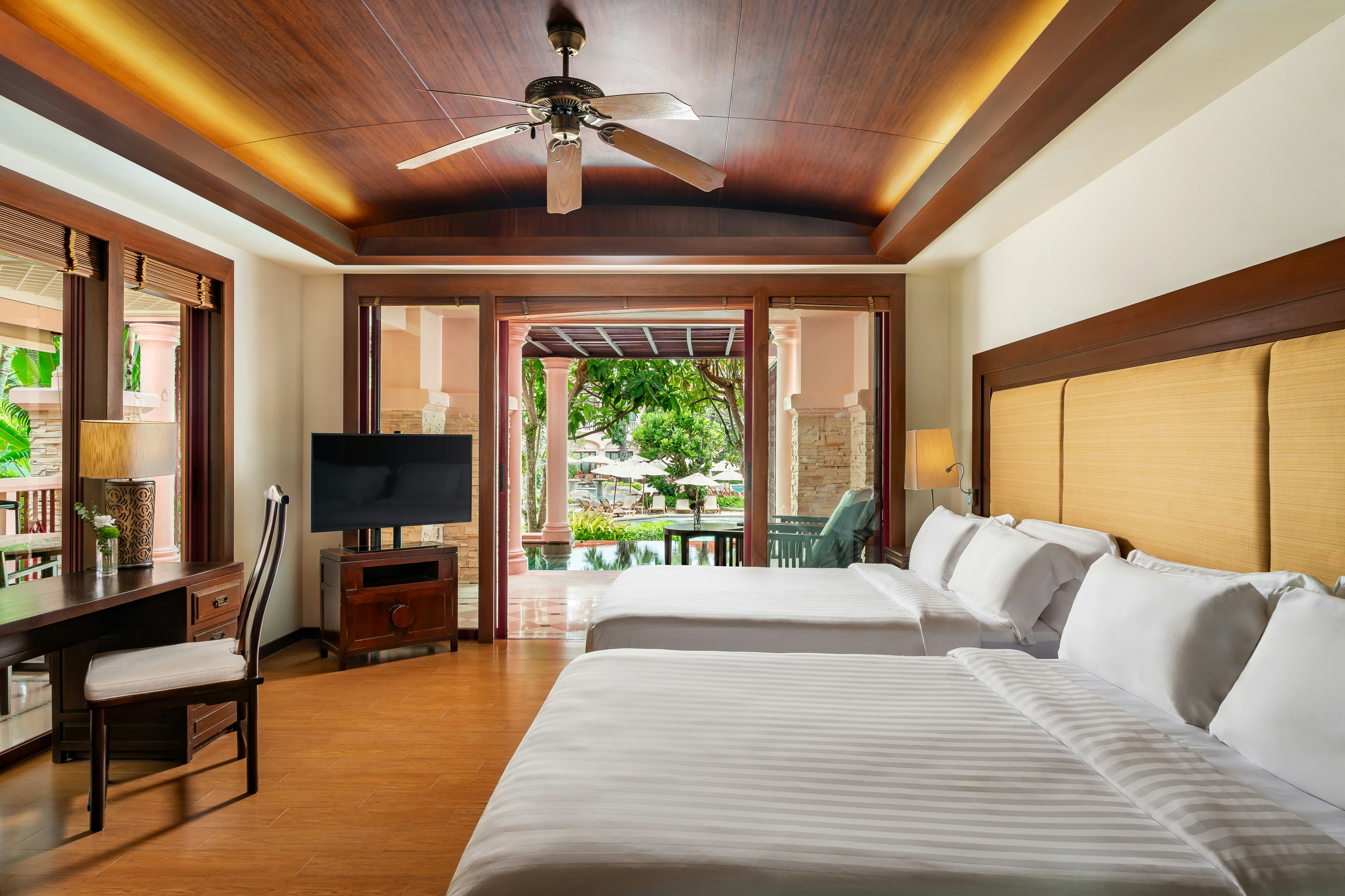 PREMIER, SUITE, 2 DOUBLE BEDS, PRIVATE POOL