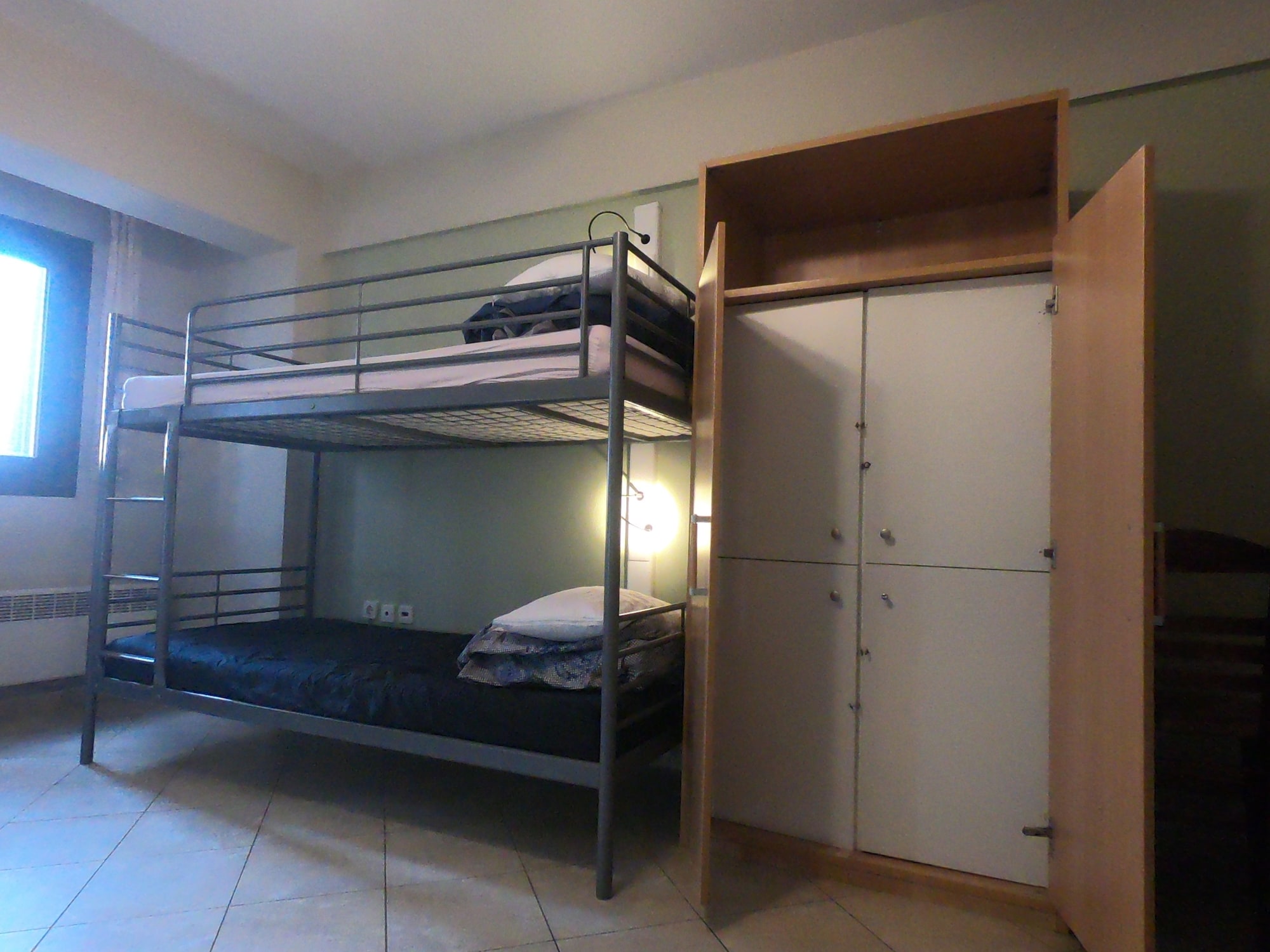 1 BEDROOM, FEMALE DORM, FEMALE ONLY, BASIC