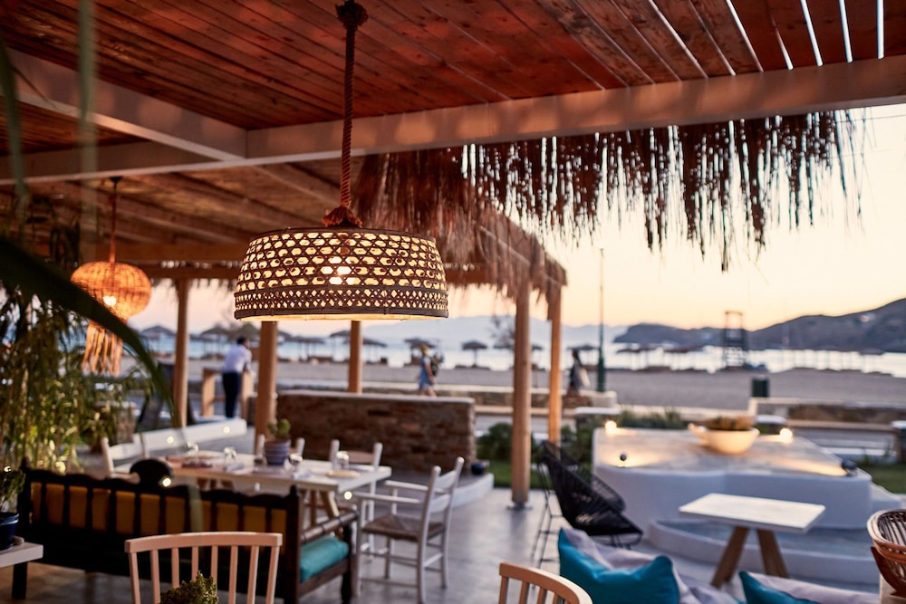 Dionysos Seaside Resort 39/50