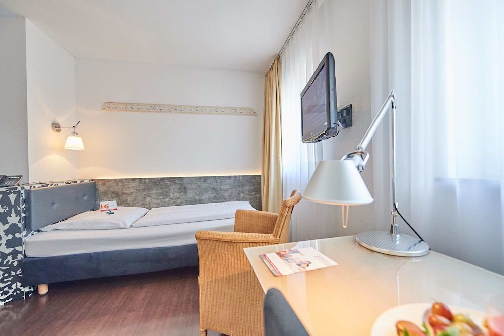 Hotel Amadeus 29/72