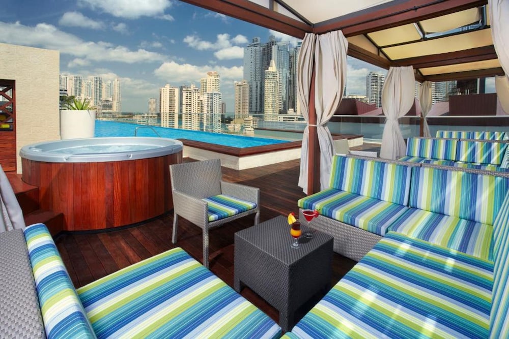 Megapolis Hotel Panama 48/61