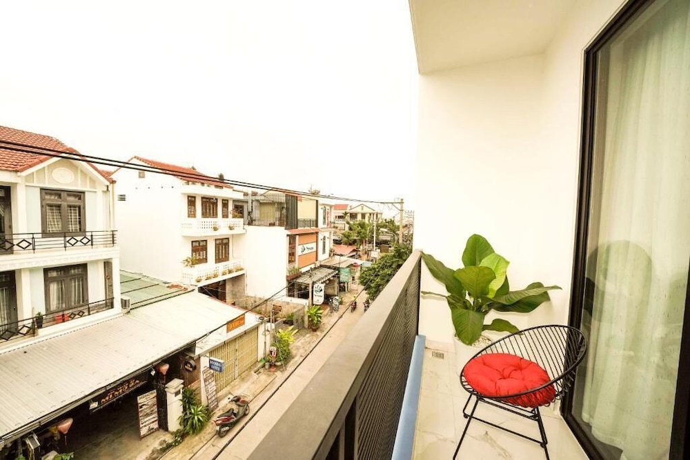 Q Villa Hoi An 41/43