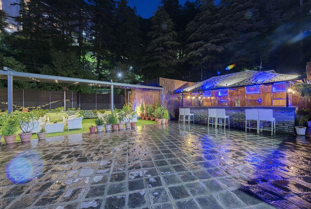 Hotel Marina 45/50