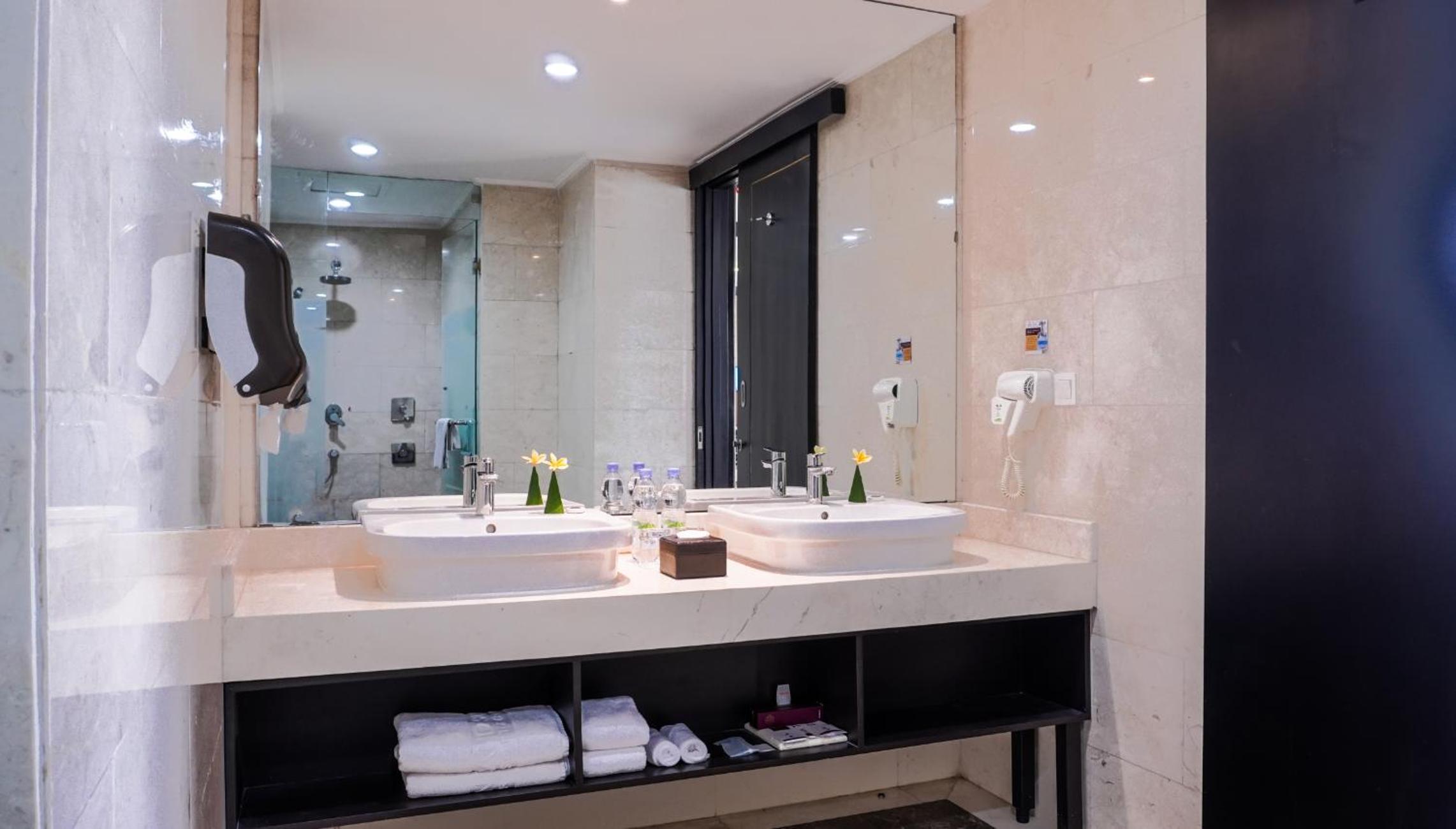 Presidential, Suite, Grand Sunshine Resort and Convention 5/6