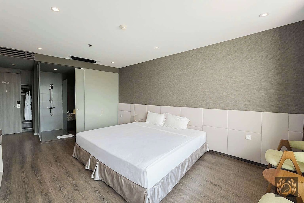 Bb Hotel Nha Trang 25/50