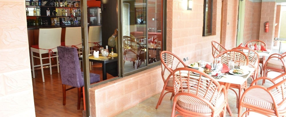 Fahari Palace Serviced Apartments 41/50