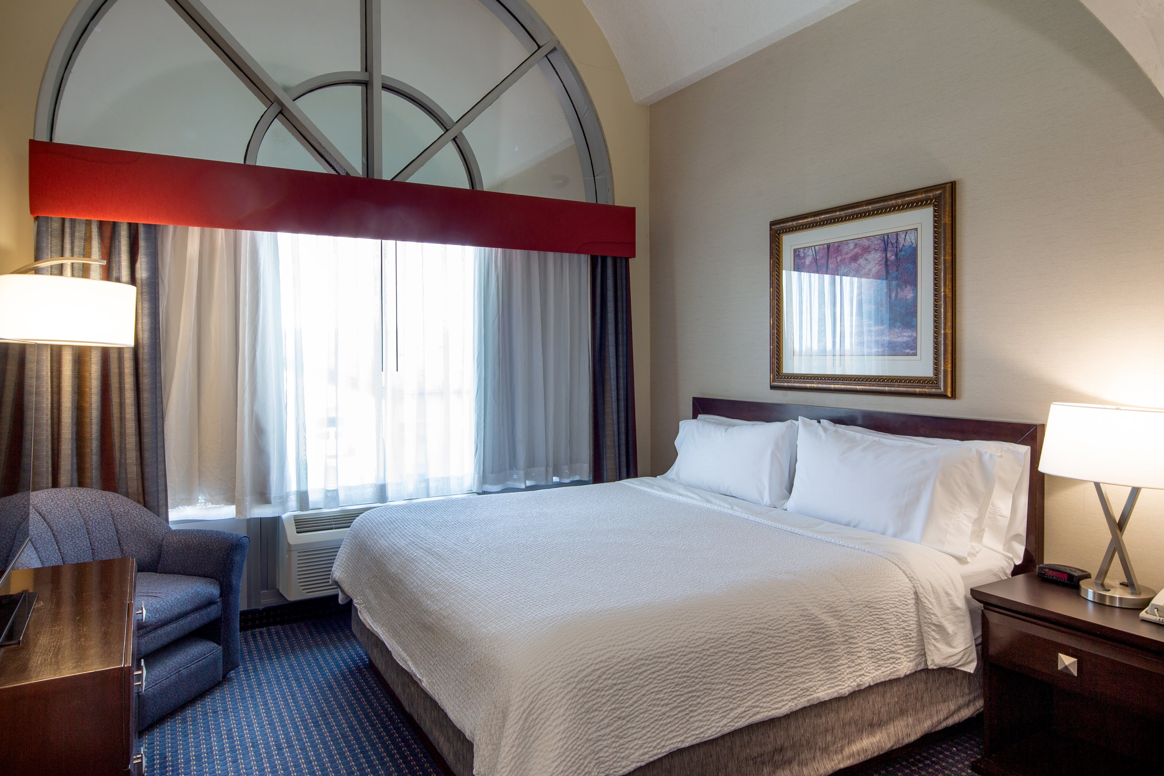 Holiday Inn Express Hotel Suites Edson 12/50