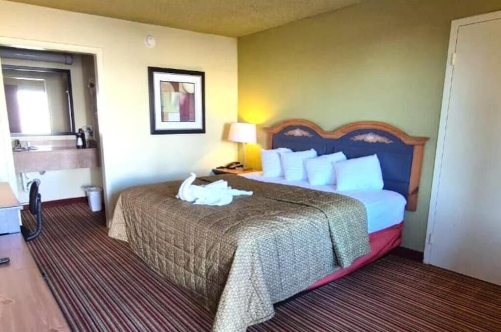 Suite Dreams Motel Mattoon I 57 35/58