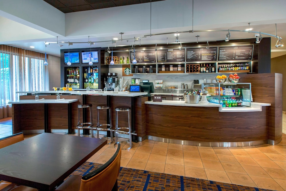 Courtyard by Marriott Boston Andover 45/59