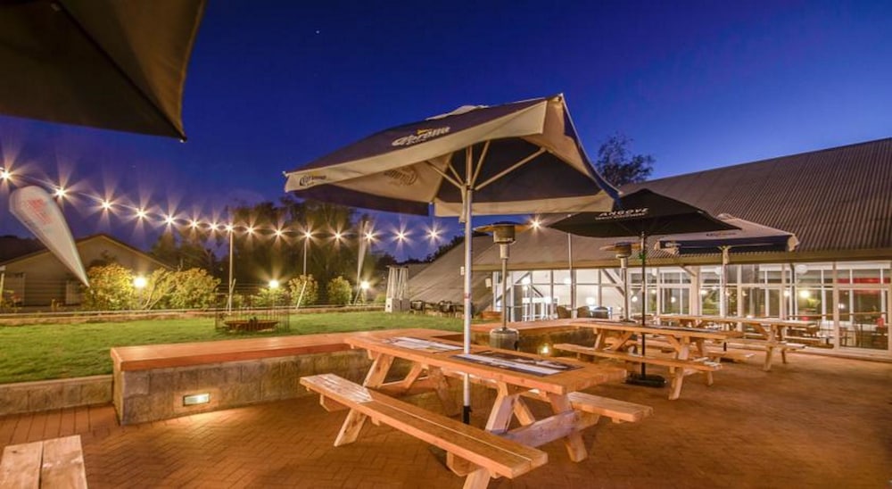 Horizons Lake Jindabyne 76/80
