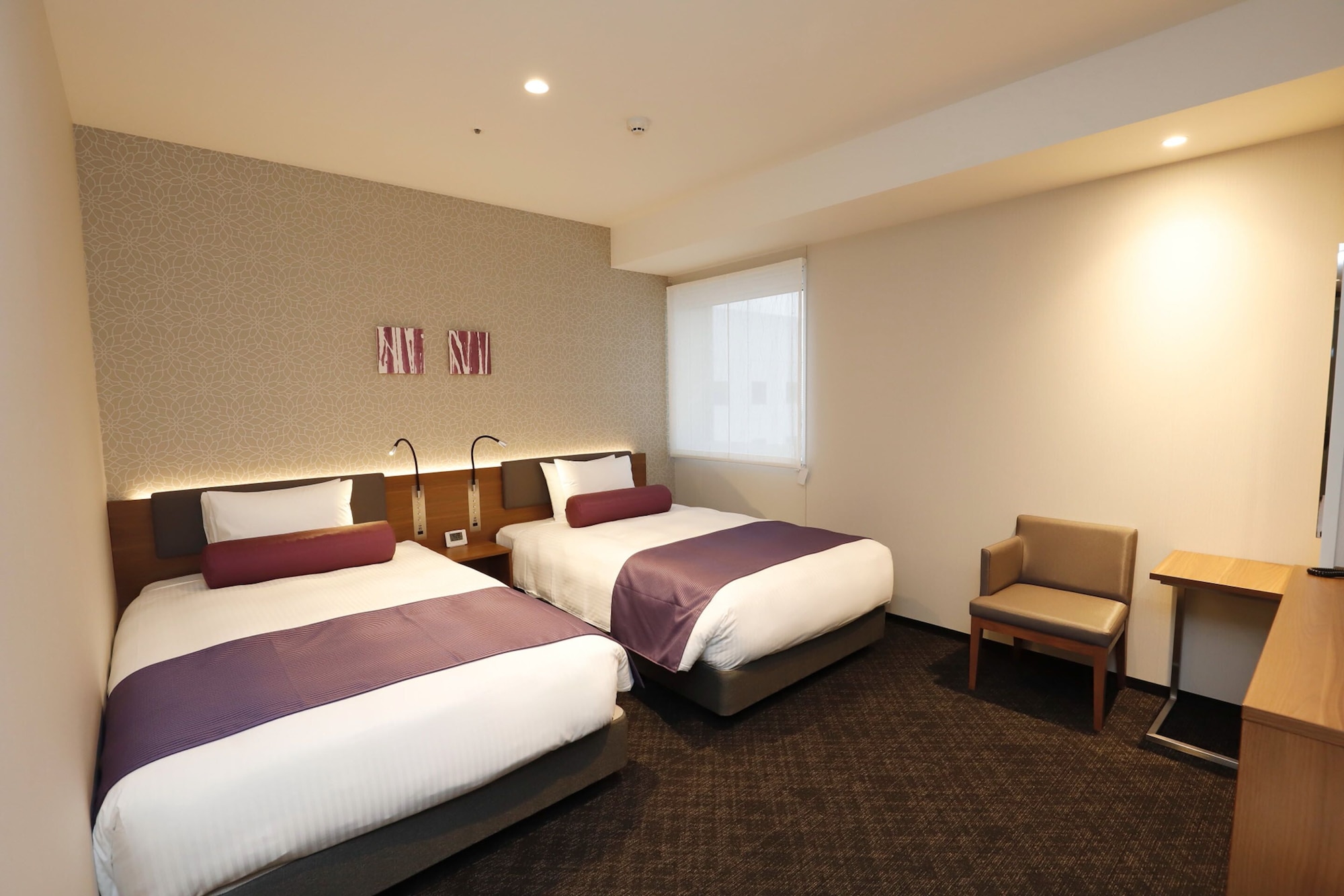 STANDARD, TWIN BEDS