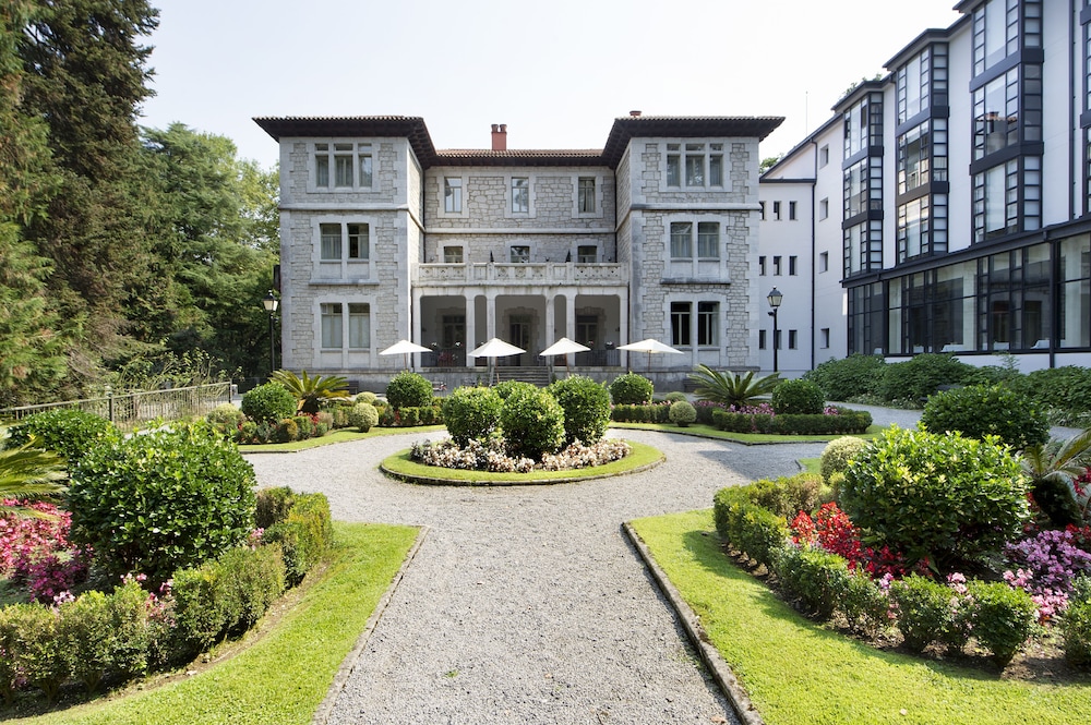 Parador de Limpias 41/50