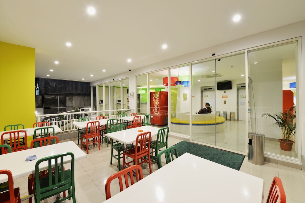 Pop Hotel Malioboro Yogyakarta 14/20