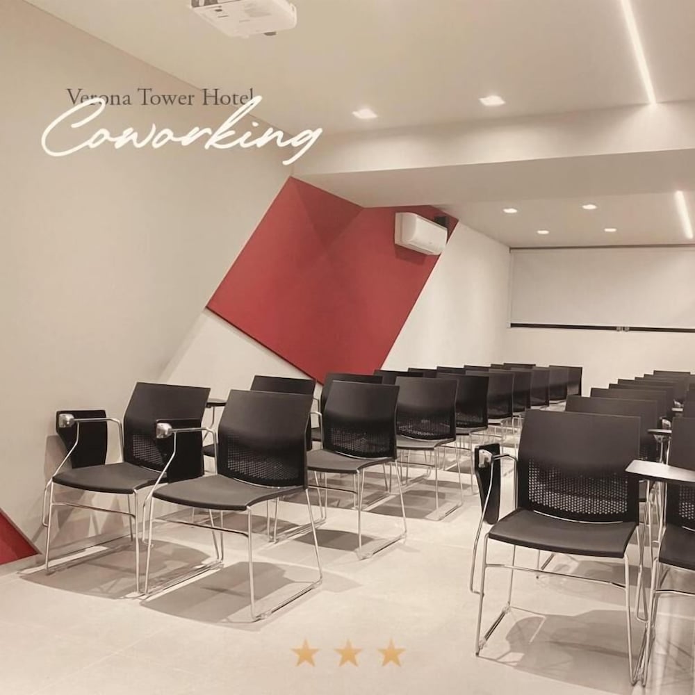 Verona Tower Hotel 45/50