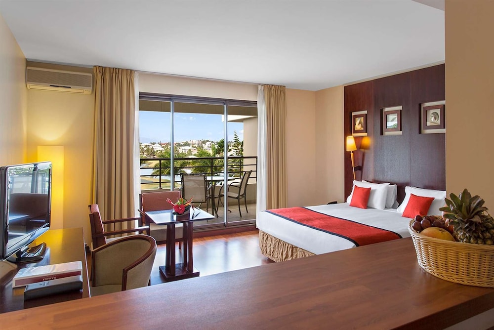Ramada Hotel & Suites by Wyndham Noumea 28/37