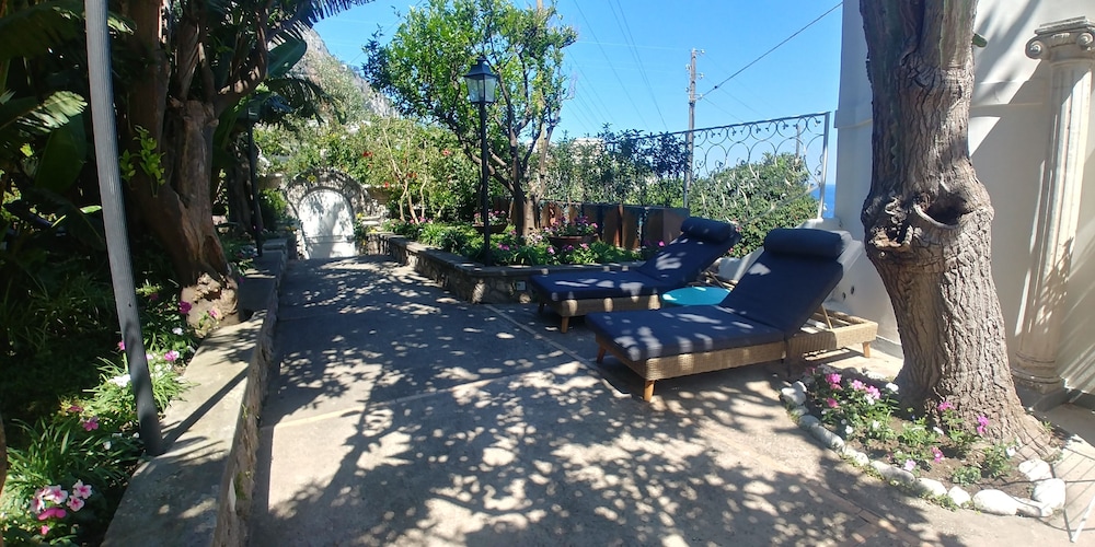 Casa Gaia 12/27