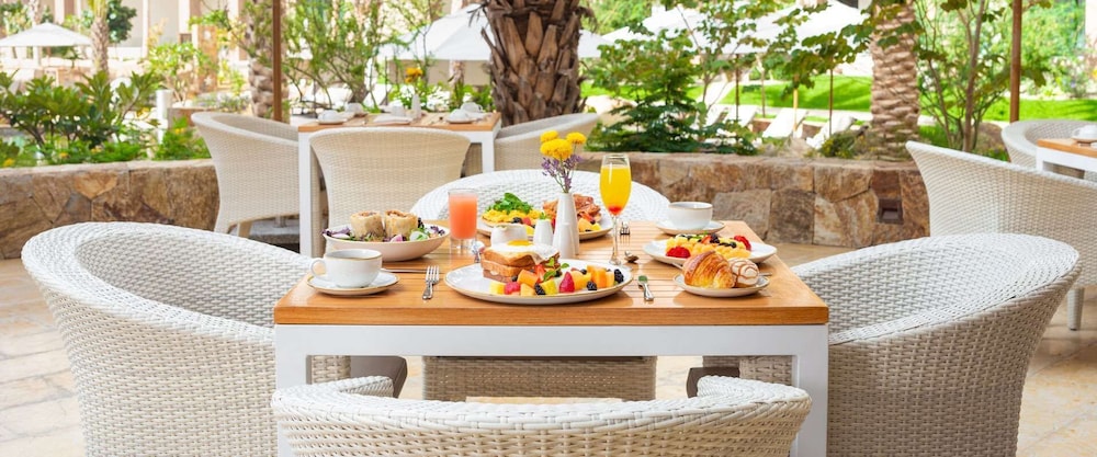 Villa La Valencia Beach Resort And Spa Los Cabos 47/50