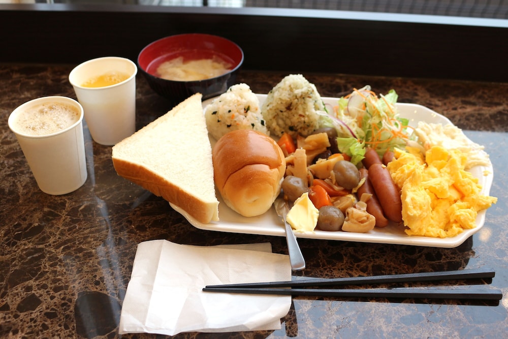 Toyoko Inn Nagoya Marunouchi photo4