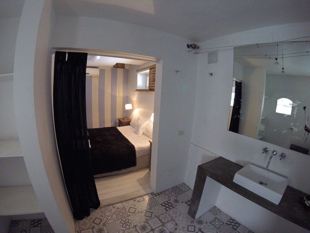 Hotel Costa Rica 23/66