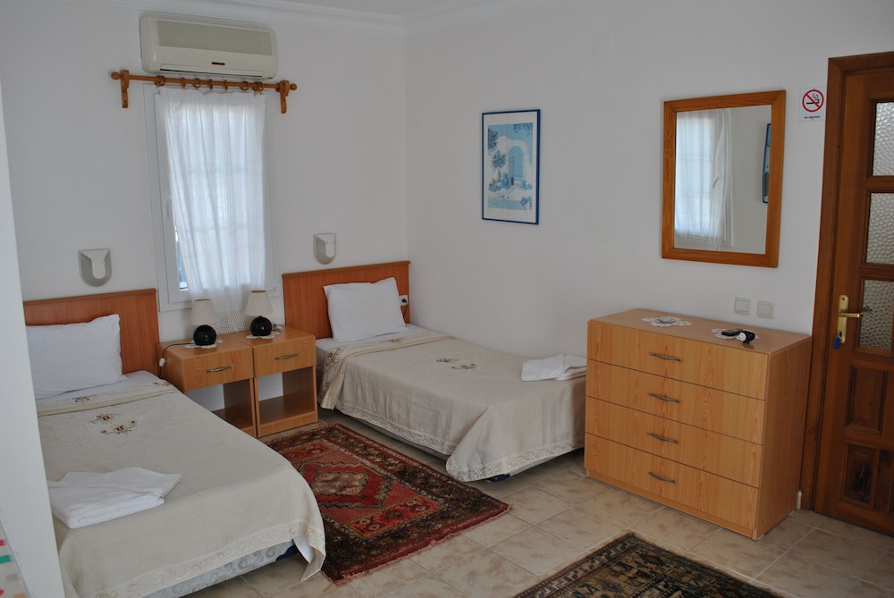 Hotel Dionysia 29/69