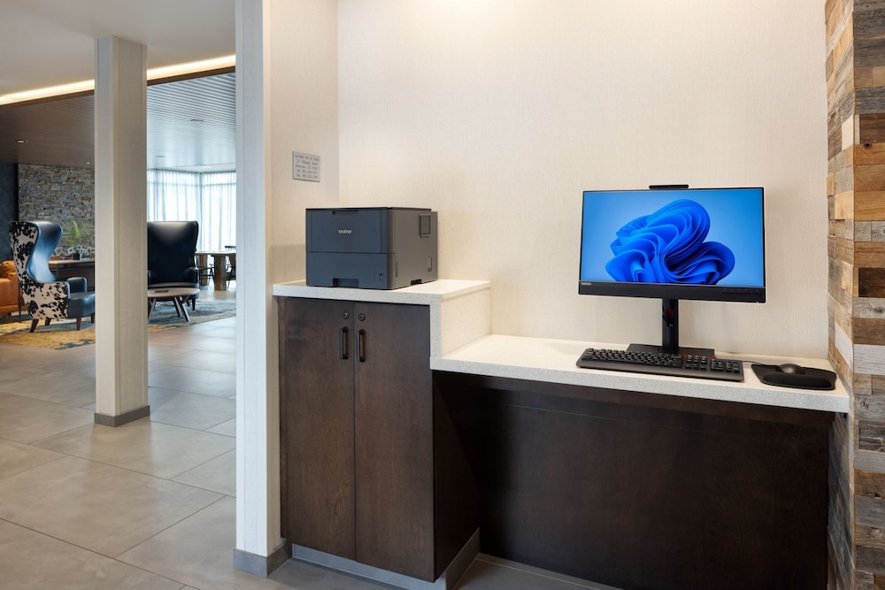 Fairfield Inn & Suites by Marriott Montrose 15/21