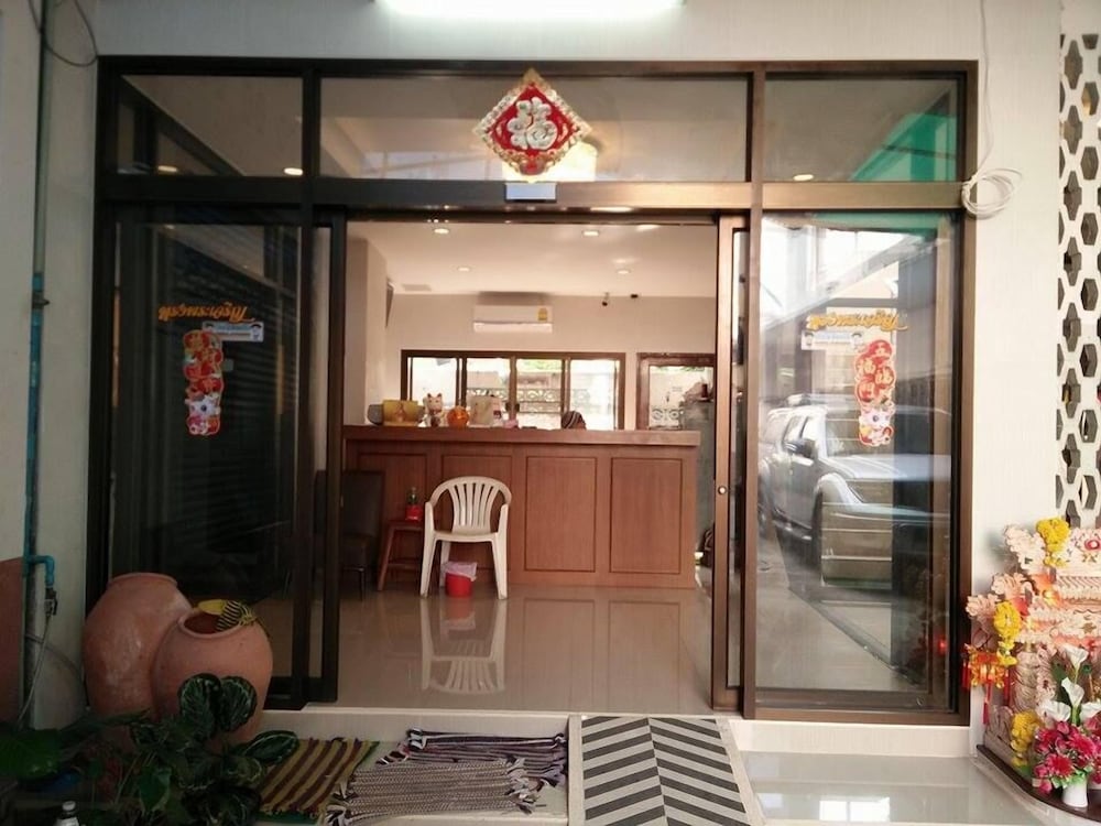 Suksawad Hotel 7/24