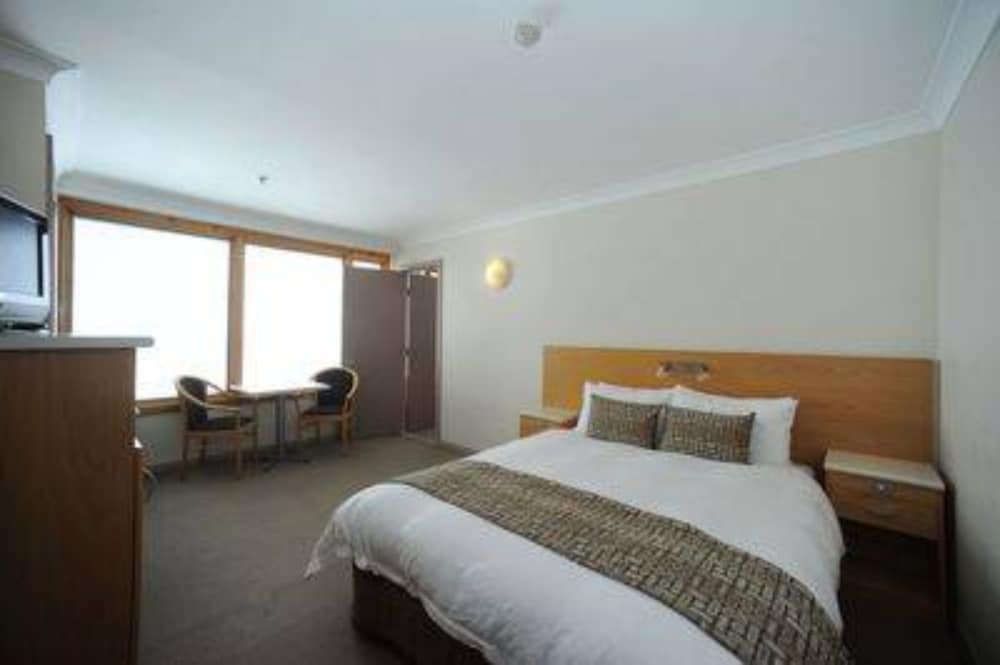 Smiggins Hotel 15/67