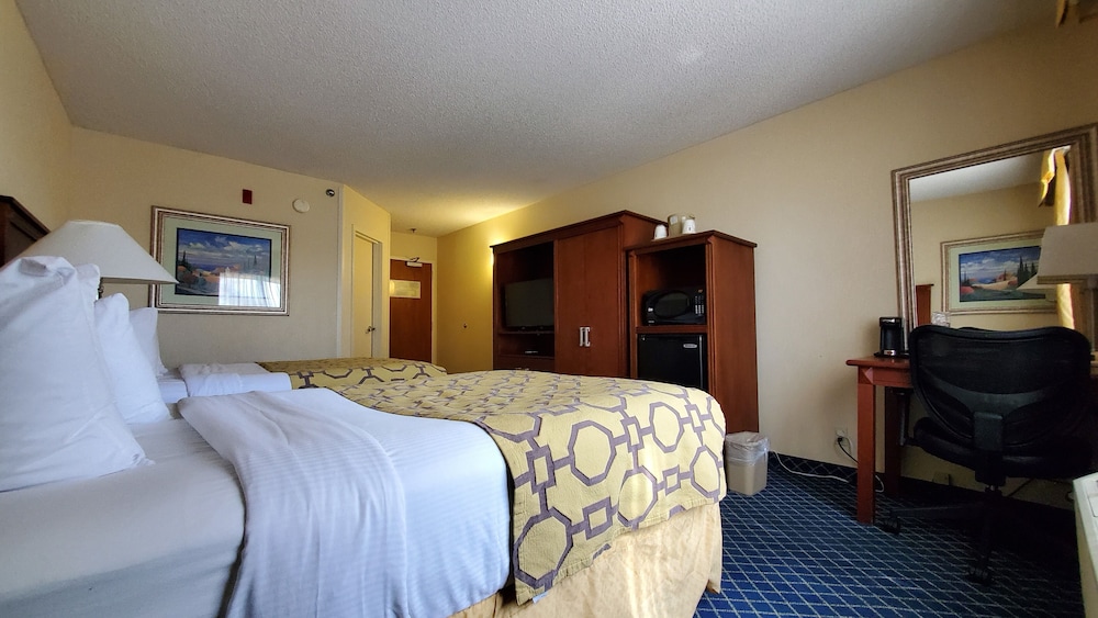 Baymont By Wyndham Flagstaff 15/38