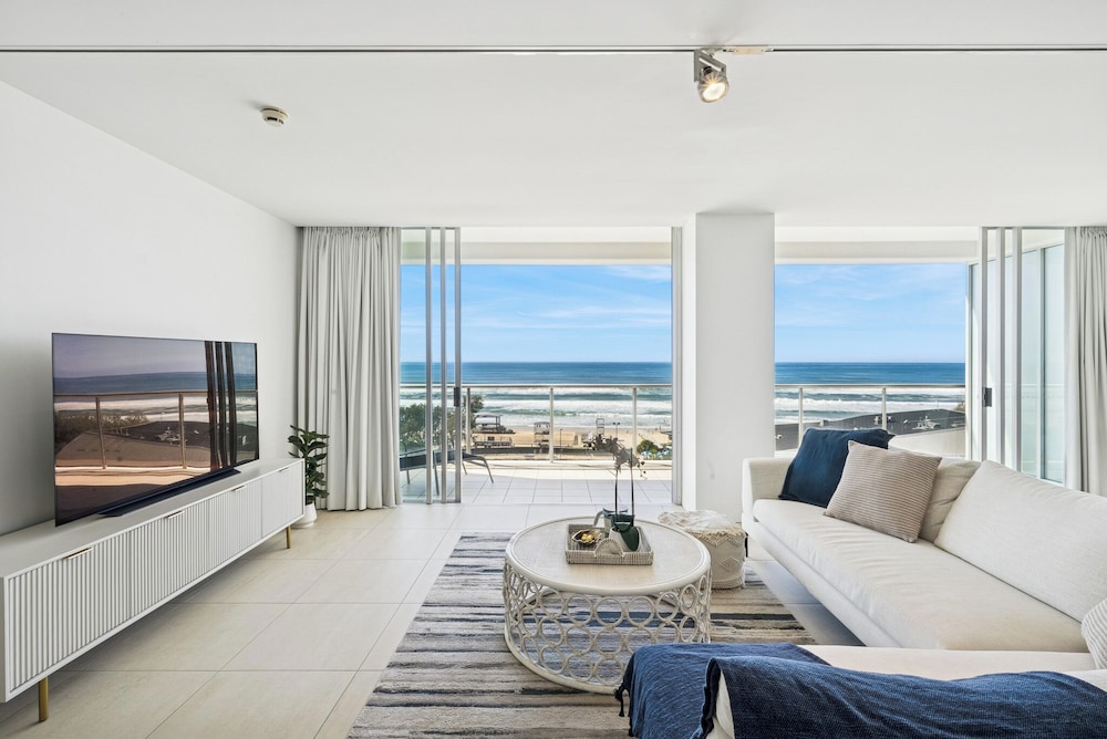 فيلا بسرير كينج وسرير كوين وسريرين منفصلين بإطلالة على البحر بـ3 غرف نوم، ULTIQA Air on Broadbeach 5/9