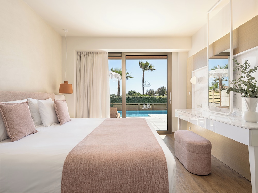 Collection, Premium, Residence, Suite, King Bed, Sofa, Adult Only, Private Pool