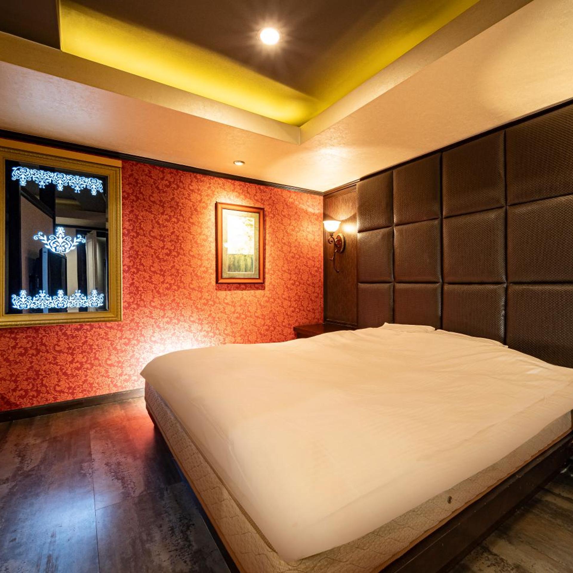 Hotel Mint -Adults Only 12/58