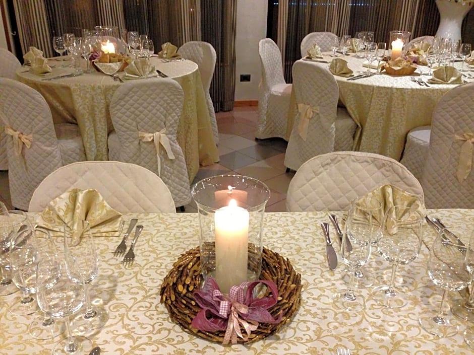 Demy Hotel 38/49
