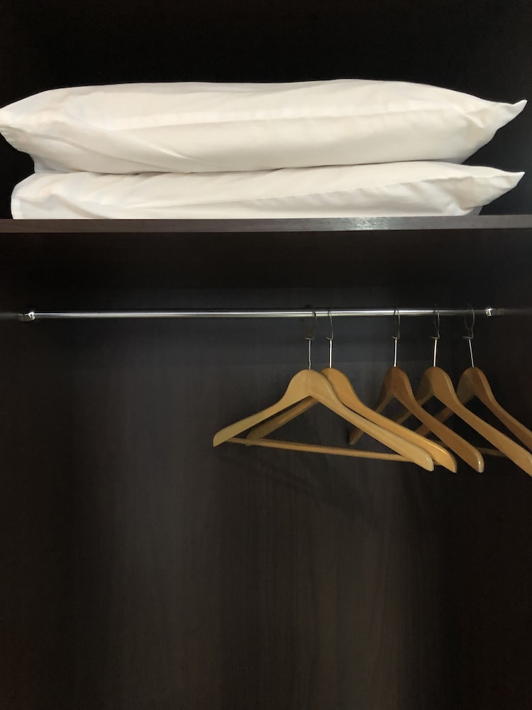 Ck Hotel 35/40