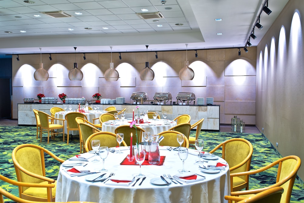 MERCURE JELENIA GORA 33/50