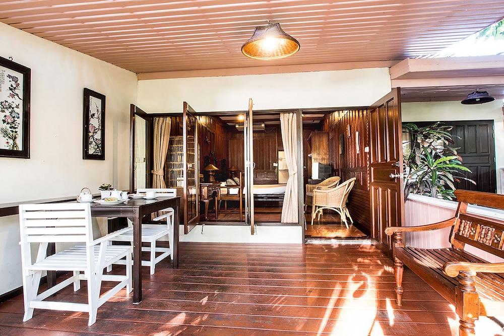 Sans Souci Samui 32/48