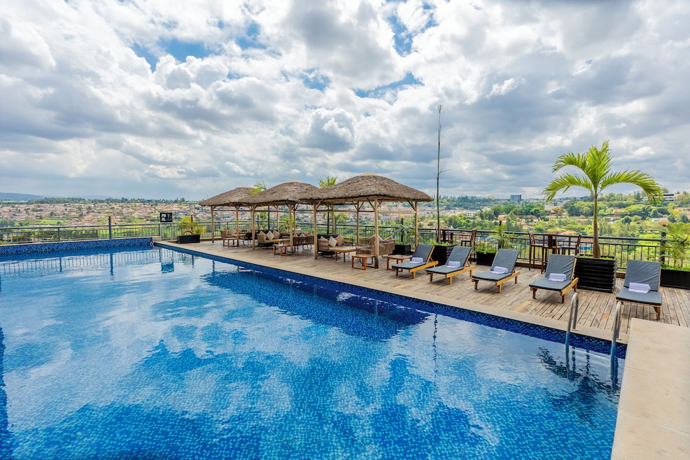 M Hotel Kigali 21/23