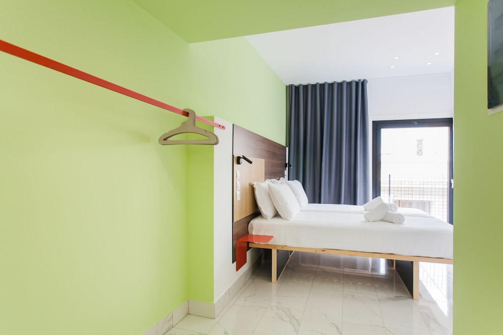 Greece U Around Athens Thissio Suites 12/50
