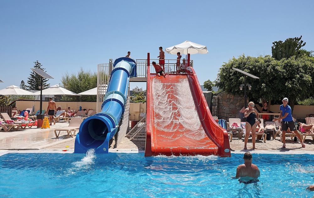ST. CONSTANTIN SEA HOTEL AND SPA RESORT 42/50