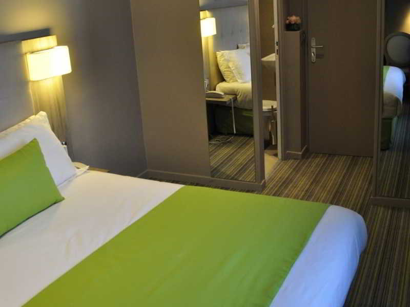 Hotel Clemence 8/36