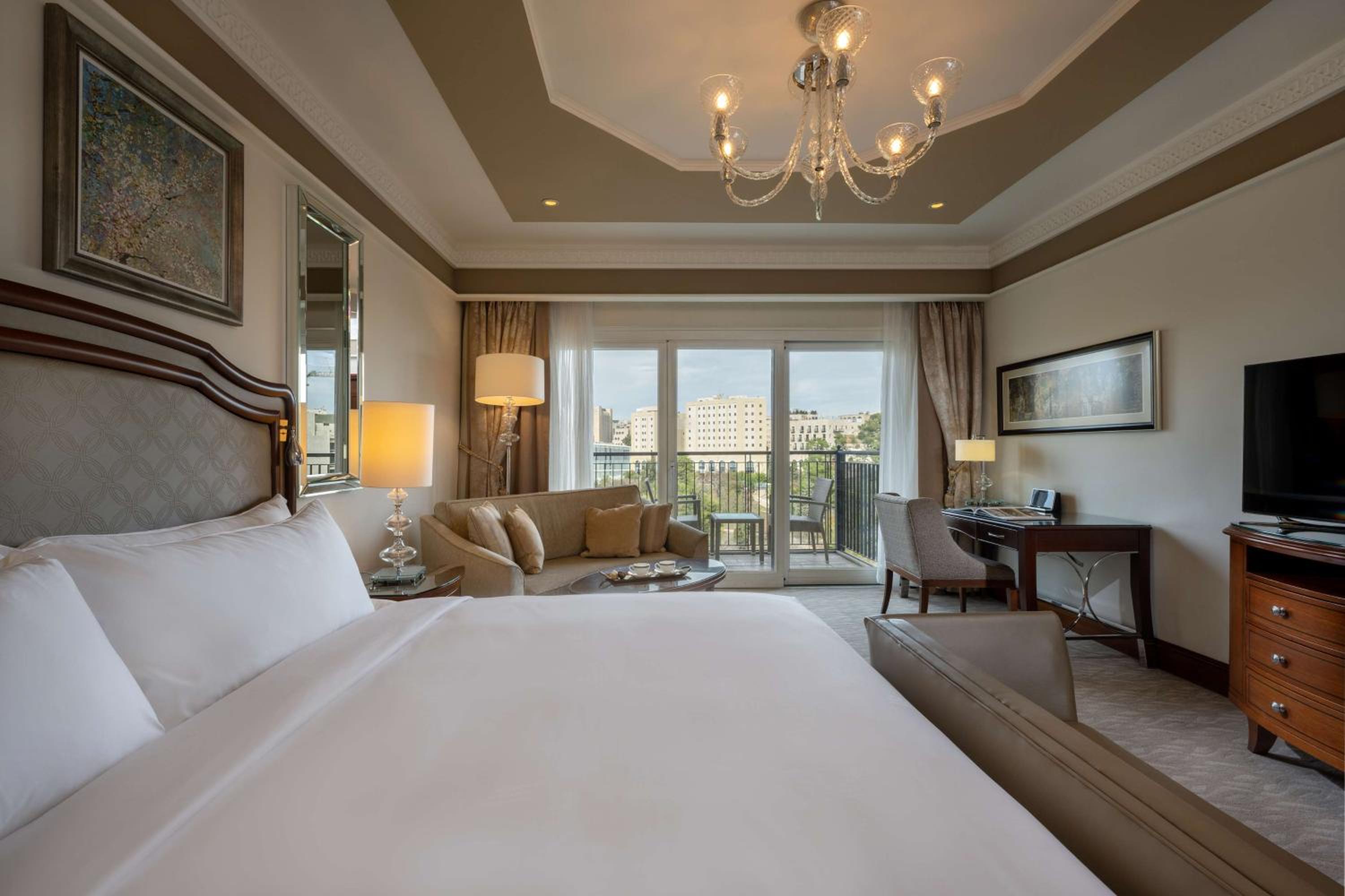 GRAND, PREMIER, DELUXE, KING BED, BALCONY, HIGH FLOOR