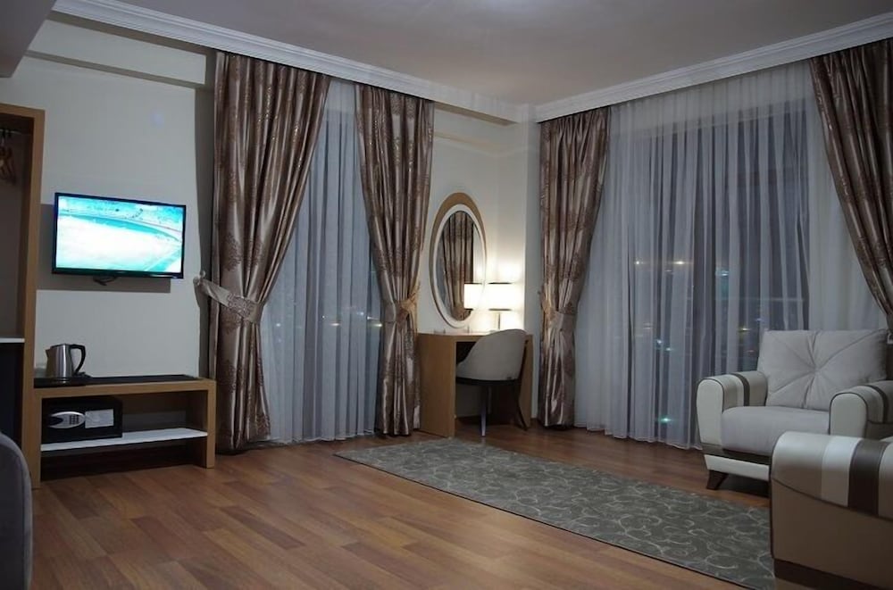 GEVHER HOTEL 15/19