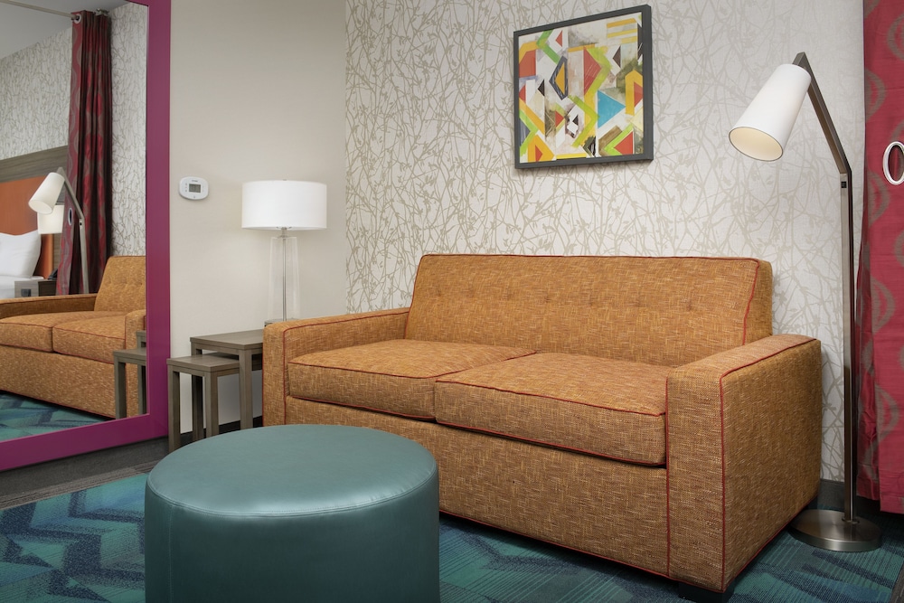 Home2 Suites by Hilton Miami Doral/West Airport, FL 30/43