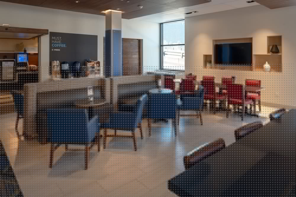 Holiday Inn Express Suites Tulsa Downtown Arts District 33/40