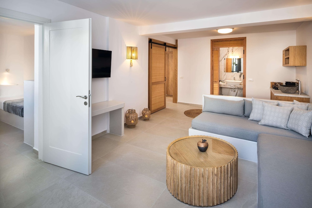 Venus Sunrise Suites and Villas 43/64
