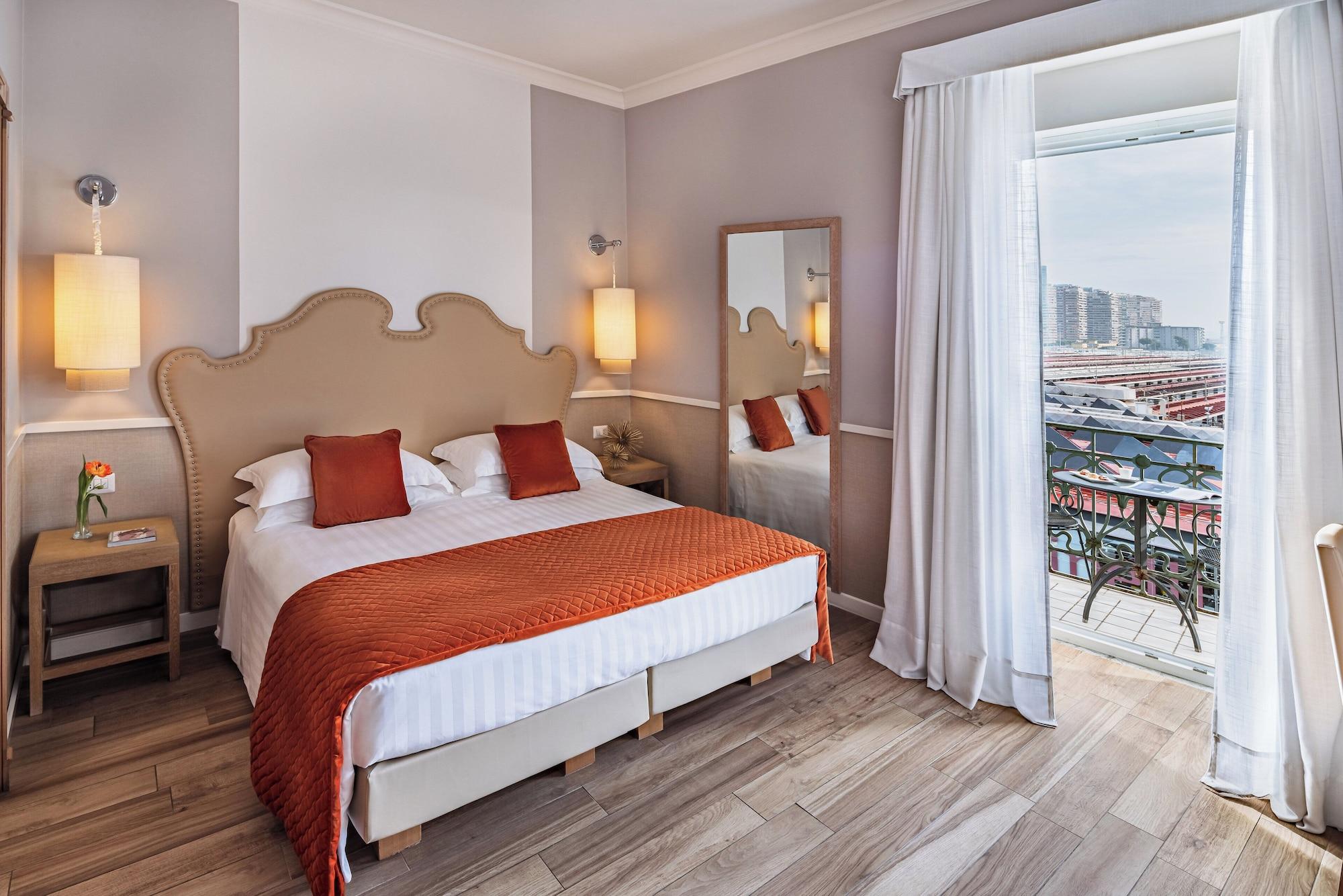 Superior, Double Bed, Volcanus View، Starhotels Terminus 3/7